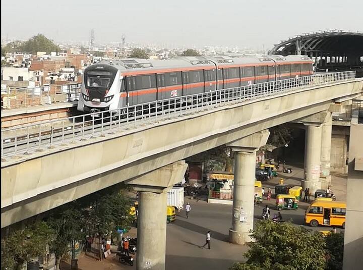 અમદાવાદીઓ માટે વધુ એક ખુશીના સમાચાર, હવે અમદાવાદમાં ક્યાંથી ક્યાં સુધી દોડશે મેટ્રો? Now will run Metro train From Shahpur to Jivraj in Ahmedabad અમદાવાદીઓ માટે વધુ એક ખુશીના સમાચાર, હવે અમદાવાદમાં ક્યાંથી ક્યાં સુધી દોડશે મેટ્રો?