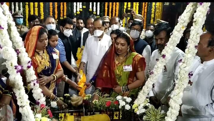 यावेळी राज्याचे उपमुख्यमंत्री अजित पवारांसह मंत्री आदित्य ठाकरे, बाळासाहेब थोरात उपस्थित होते