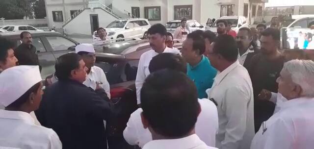 વિધાનસભાની ચૂંટણી પહેલા દ્વારકામાં કોંગ્રેસની ચિંતન શિબિર, રાહુલ ગાંધી રહેશે હાજર Now Congress Chintan Shibir in Dwarka before assembly election 2022, Rahul Gandhi will present વિધાનસભાની ચૂંટણી પહેલા દ્વારકામાં કોંગ્રેસની ચિંતન શિબિર, રાહુલ ગાંધી રહેશે હાજર