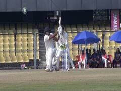 Ranji Trophy 2022: நாலாபுறமும் பறந்த பந்து! ரஞ்சிக் கோப்பையில் புதிய சாதனை படைத்த தமிழ்நாடு அணி!
