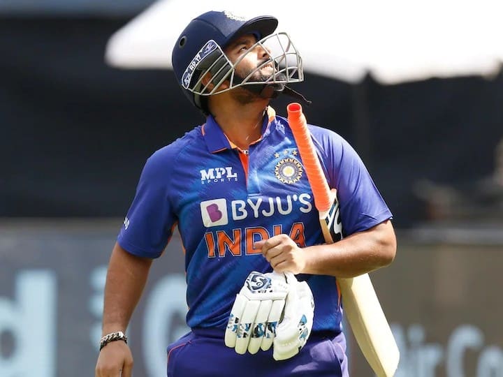 Rishabh Pant rest in 3rd T20 against West Indies BCCI gives Rishabh Pant bio bubble break IND vs WI T20 Series: तीसरे मैच में नजर नहीं आएंगे ऋषभ पंत, श्रीलंका के खिलाफ भी टी-20 सीरीज से रहेंगे बाहर