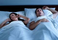 Snoring:เชเชเชเชฎเชพเช เชจเชธเชเซเชฐเชพ เชฌเซเชฒเชตเชพเชจเซ เชธเชฎเชธเซเชฏเชพเชฅเซ เชชเชฐเซเชถเชพเชจ เชเซ, เช 5 เชเซเช เชเชฐเซ เชถเชเซ เชเซ เชเชชเชจเซ เชฎเชฆเชฆ