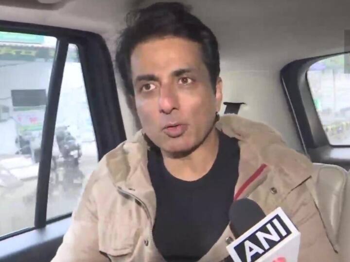 Amid Voting in Punjab Actor Sonu Sood made serious allegations on Akali Dal Know in detail पंजाब में वोटिंग के बीच Sonu Sood को लेकर मचा हंगामा, एक्टर ने लगाए गंभीर आरोप तो पुलिस ने जब्त की कार