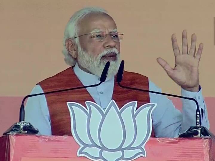 UP Polls 2022: PM Modi recalls 2008 Ahmedabad serial blasts અમદાવાદ સીરિયલ બોમ્બ બ્લાસ્ટનો ઉલ્લેખ કરી PM મોદીએ સમાજવાદી પાર્ટી પર સાધ્યું નિશાન, જાણો શું કહ્યુ?