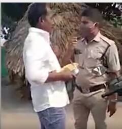 YCP Leaders Atrocity: మద్యం మత్తులో రెచ్చిపోయిన వైసీపీ నాయకులు | Vizag | ABP Desam