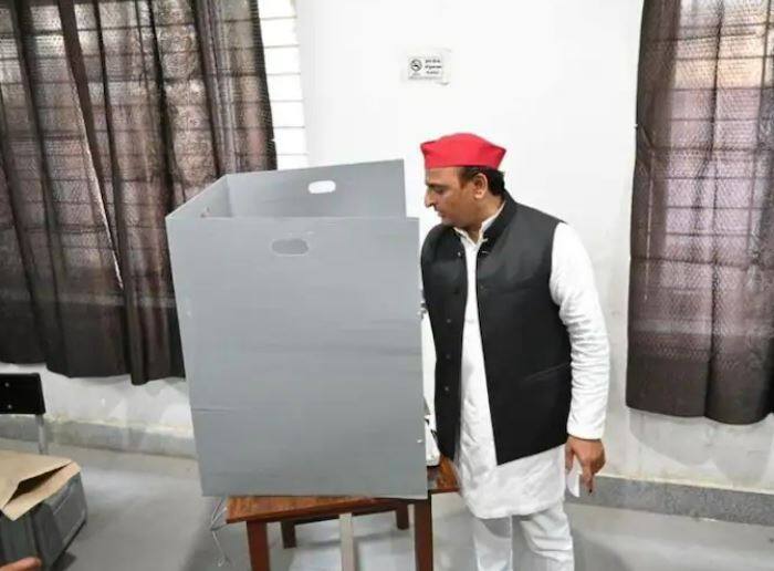 up election bjp complaint against akhilesh for violation of election code of conduct અખિલેશ યાદવ સામે BJPએ ચૂંટણી પંચને આપી આચાર સંહિતા ઉલ્લંઘનની ફરિયાદ