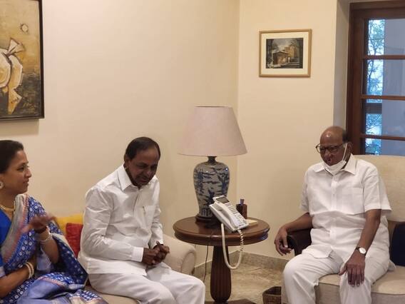 KCR Meets Sharad Pawar: దేశానికి సరికొత్త అజెండా, విజన్ అవసరం ! శరద్ పవార్తో భేటీ తర్వాత కేసీఆర్ ఏమన్నారంటే KCR Meets Sharad Pawar: దేశానికి సరికొత్త అజెండా, విజన్ అవసరం ! శరద్ పవార్తో భేటీ తర్వాత కేసీఆర్ ఏమన్నారంటే