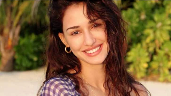 Disha Patani wraps up Ek Villain Returns know in details Disha Patani : दिशा पटानीच्या 'एक व्हिलन रिटर्न्स'चे शूटिंग पूर्ण, 'या' दिवशी सिनेमा होणार प्रदर्शित
