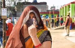 Elections 2022: পঞ্জাবে শুরু ভোটগ্রহণ, উত্তরপ্রদেশেও আজ তৃতীয় দফার ভোট