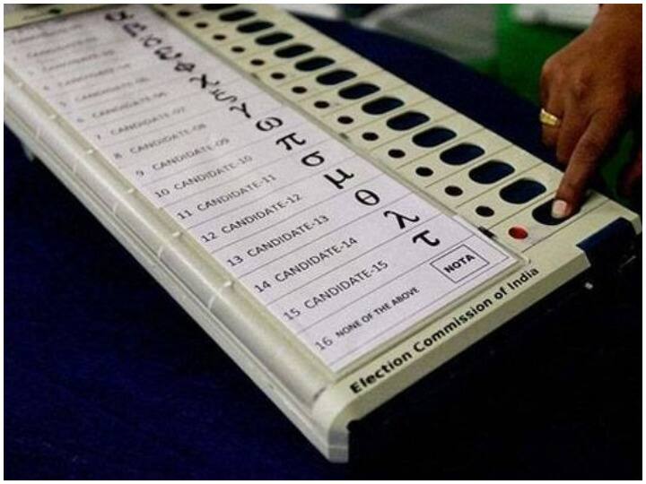 UP Election 2022 : 48.81 per cent voting till 3 pm for third phase, figure close to 50 per cent in Punjab UP Election: ਤੀਜੇ ਪੜਾਅ ਲਈ ਦੁਪਹਿਰ 3 ਵਜੇ ਤੱਕ 48.81 ਫੀਸਦੀ ਵੋਟਿੰਗ, ਪੰਜਾਬ 'ਚ ਅੰਕੜਾ 50 ਫੀਸਦੀ ਦੇ ਨੇੜੇ