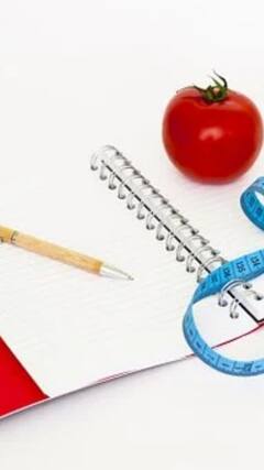 Fruit Diet: প্রতিদিনের ডায়েটে থাকুক ফল, ঝরবে মেদ সহজেই