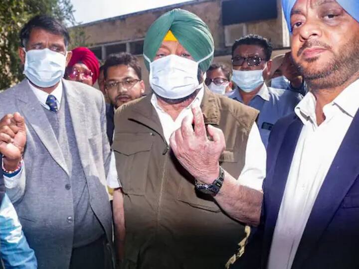 પંજાબના ભૂતપૂર્વ મુખ્ય પ્રધાન અને પંજાબ લોક કોંગ્રેસના સ્થાપક કેપ્ટન અમરિન્દર સિંહે 2022ની પંજાબ વિધાનસભા ચૂંટણી માટે પટિયાલામાં પોતાનો મત આપ્યો.