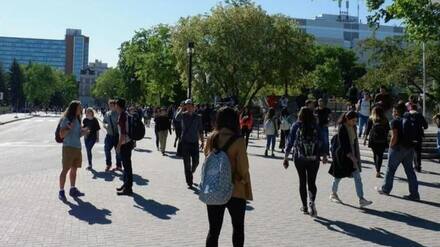 Canada: કેનેડામાં અચાનક 3 કોલેજ થઈ બંધ, ગુજરાતી સહિત ભારતીય વિદ્યાર્થીઓ ફસાયા, ભારતીય હાઈ કમિશને જાહેર કરી એડવાઇઝરી