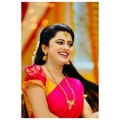 Anbe Vaa Heroine : அன்பே வா சீரியல் ஹீரோயினா இது...? டெல்னா டேவிசின் அசத்தும் கிளிக்ஸ்..!