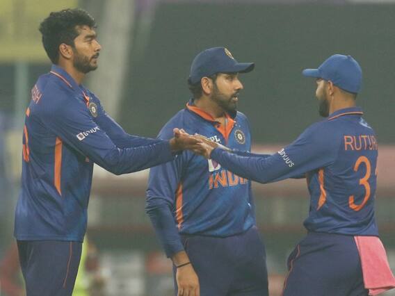 वेस्टइंडीज का सूपड़ा साफ, भारत ने तीसरे टी-20 में 17 रनों से हराकर 3-0 से सीरीज जीती वेस्टइंडीज का सूपड़ा साफ, भारत ने तीसरे टी-20 में 17 रनों से हराकर 3-0 से सीरीज जीती
