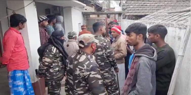 Malda Manikchak woman's body found at home police doubts it's murder Malda News: একা বাড়িতে রক্তাক্ত দেহ মহিলার, কুপিয়ে খুন বলে সন্দেহ পুলিশের