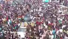 Pawan Kalyan Rally to Narsapuram: Madhurapudi నుంచి ర్యాలీగా వెళ్లిన పవన్ కళ్యాణ్ | ABP Desam