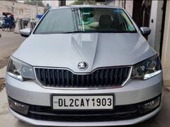 यहां बिक रही हैं City और Verna सहित कई पुरानी सेडान कारें, जानें कीमत और देखें तस्वीरें