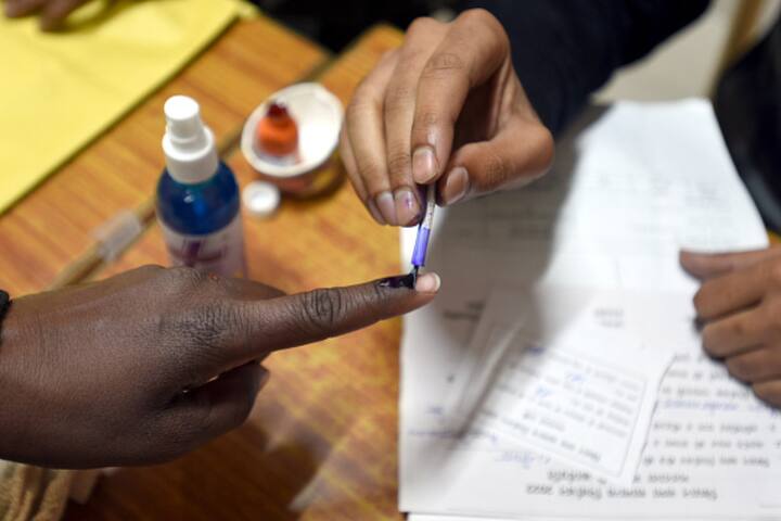 Jharkhand Panchayat elections may be held soon Election Commission has given indications ann Jharkhand Panchayat Election: झारखंड में पंचायत चुनाव की सुगबुगाहट तेज, निर्वाचन आयोग ने दिए ये संकेत