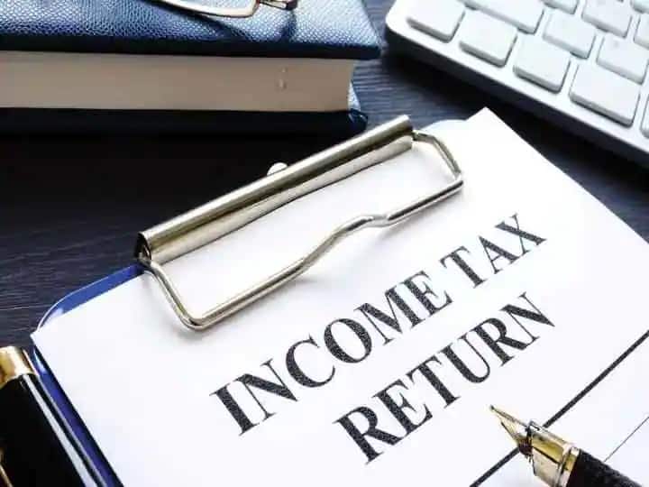 Income Tax Return E Verification through online mode and aadhaar card know process step by step जल्द से जल्द करें Aadhaar Card के जरिए ITR ई-वेरिफिकेशन, जानें स्टेप बाई स्टेप प्रोसेस
