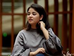 ਧਰਮ ਲਈ ਐਕਟਿੰਗ ਛੱਡਣ ਵਾਲੀ Zaira Wasim ਨੇ ਕੀਤਾ ਹਿਜਾਬ ਦਾ ਸਮਰਥਨ, ਸੋਸ਼ਲ ਮੀਡੀਆ 'ਤੇ ਪਾਇਆ ਲੰਬਾ ਨੋਟ