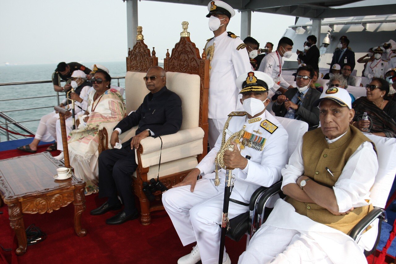 राष्ट्रपति रामनाथ कोविंद ने देश की समुद्री ताकत की समीक्षा की, प्रेसिडेंशियल-यॉट पर भी हुए सवार, Photos
