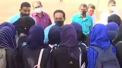 UP Polls 2022 : यूपी चुनाव में गर्माया हिजाब विवाद, Asaduddin Owaisi ने दिया बड़ा बयान