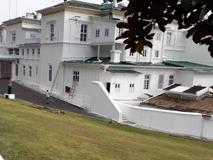 Ooty Raj Bhavan : ’ஆளுநர் ஆர்.என் ரவி இல்லத் திருமண விழா’ நிறம் மாறிய ராஜ்பவன்.. ! மக்கள் அதிருப்தி.. Raj Bhavan Ooty udhagamandalam changes colour locals unhappy know details Ooty Raj Bhavan : ’ஆளுநர் ஆர்.என் ரவி இல்லத் திருமண விழா’ நிறம் மாறிய ராஜ்பவன்.. ! மக்கள் அதிருப்தி..
