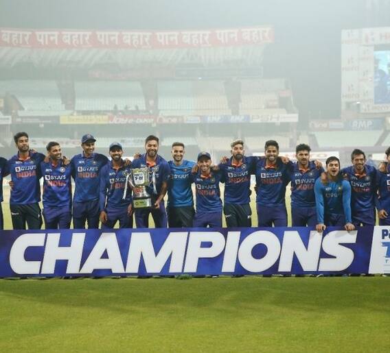 टी-20 आंतरराष्ट्रीय क्रमवारीत भारतीय संघ अव्वल स्थानी