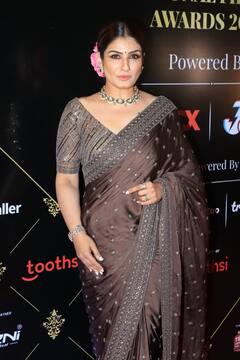 IN PICS: Raveena Tandon Turn Heads In Her Traditional Avatar On Red Carpet Of Dadasaheb Phalke Awards 2022