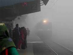 Train Fog Effect: ঘন কুয়াশার দাপট, ব্যাহত ট্রেন পরিষেবা|Bangla News