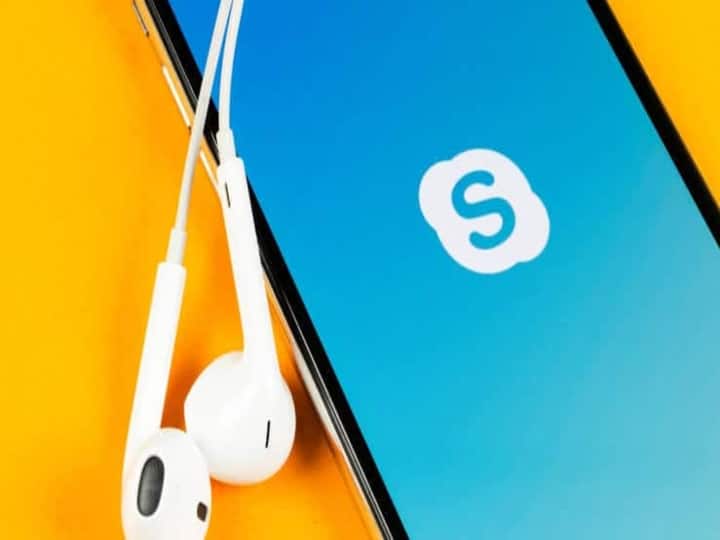 Skype Can Now Make Emergency Calls in the US Skype : இலவசமாக இப்படி ஒரு அழைப்பை மேற்கொள்ளலாம்! அசத்தல் அப்டேட் கொடுத்த ஸ்கைப் !
