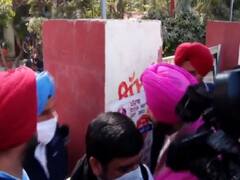 Punjab Election 2022: जब बिक्रम मजीठिया से ठकराए नवजोत सिद्धू, कहा- सब बढ़िया है जी