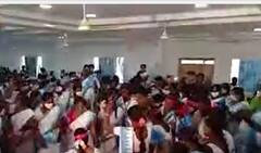 Nalgonda Medical Officer Dance: Asha కార్యకర్తలతో కలిసి ఉత్సాహంగా స్టెప్పులు | ABP Desam