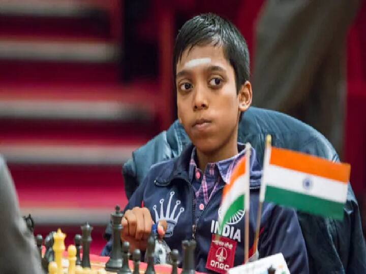 Indian Grandmaster R Praggnanandhaa Won Against World Number One Chess Player Magnus Carlsen R Praggnanandhaa Vs Magnus Carlsen: చెస్‌లో ప్రపంచ నంబర్‌వన్‌నే ఓడించిన కుర్రాడు - భారత యువ గ్రాండ్‌మాస్టర్ అద్భుత విజయం!