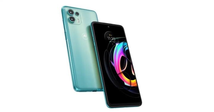 Motorola Edge 20 Fusion - આ સ્માર્ટફોનમાં 6જીબીની રેમ સાથે 128 જીબીની ઇન્ટરનલ મેમરી આપવામાં આવી છે. આમાં 6.67 ઇંચની ડિસ્પ્લે છે. ફોનમાં ત્રિપલ રિયર કેમેરા સેટઅપ આપવામાં આવ્યો છે. આમાં પ્રાઇમરી કેમેરો 108 મેગાપિક્સલનો છે. વળી, ફોટોગ્રાફી અને વીડિયો કૉલિંગ માટે 32 મેગાપિક્સલનો કેમેરો આપવામાં આવ્યો છે. ફોનમાં 5000 mAhની બેટરી આપવામાં આવી છે. ફ્લિપકાર્ટ પર આની કિંમત 21499 રૂપિયા છે.