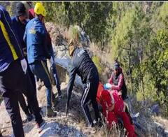 उत्तराखंडमध्ये भीषण अपघात; बस दरीत कोसळून 14 जणांचा मृत्यू, पंतप्रधानांकडून शोक व्यक्त 
