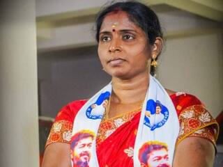 Vijay Makkal Iyakkam: அதிமுகவை காலி செய்த விஜய் மக்கள் இயக்கம்! கவனிக்க வைத்த சென்னை 136!