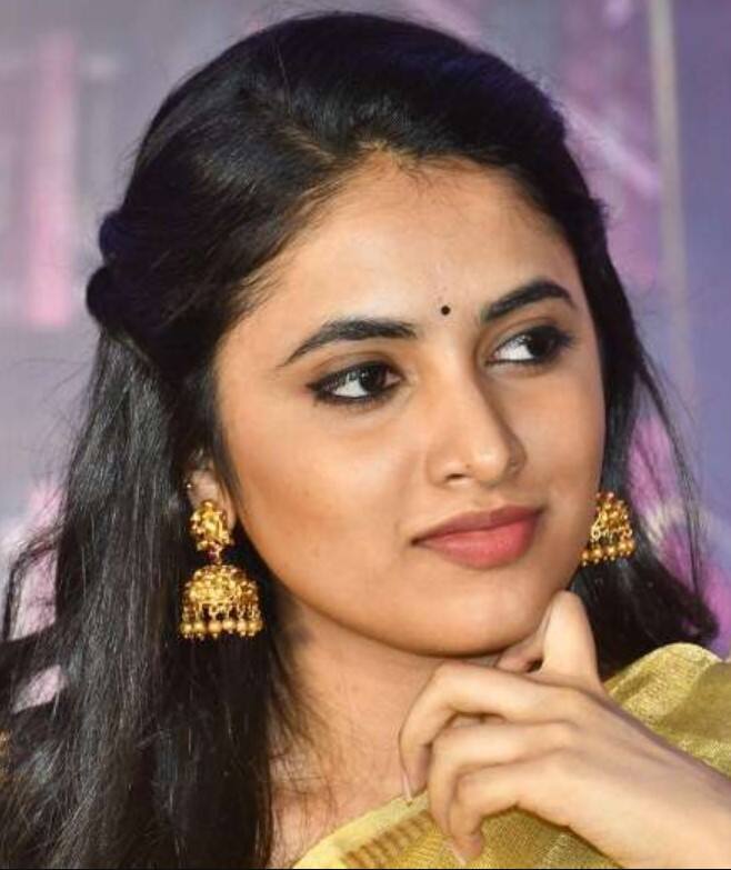 ஹன்ட்சம் ஆளு நீ சூப்பர் கூழு நீ நானும் நீயும்தான் செம ஜோடி
