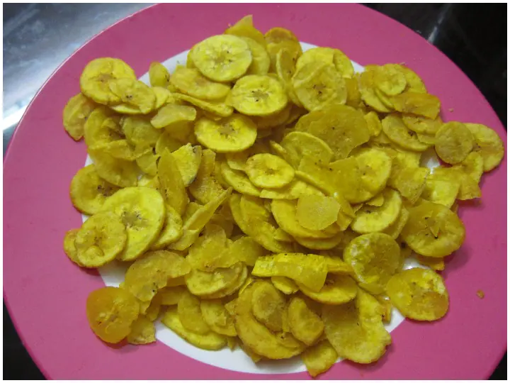 ਹੋਲੀ ਸਪੈਸ਼ਲ ਰੈਸਪੀ, ਘਰ 'ਚ ਬਣਾਓ ਕੇਲੇ ਦੇ ਟੈਸਟੀ ਤੇ ਹੈਲਦੀ ਚਿਪਸ
