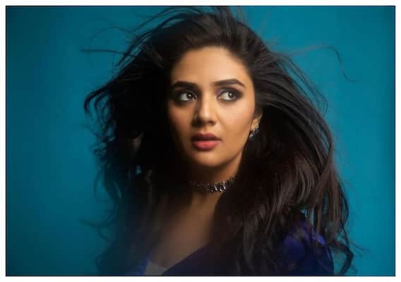 Sreemukhi Photos: శ్రీముఖి ఫేవరెట్ పిక్ చూశారా? Sreemukhi Photos: శ్రీముఖి ఫేవరెట్ పిక్ చూశారా?