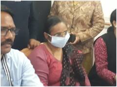 Chhindwara: महिला अकाउंटेंट टेबल के नीचे से ले रही थी रिश्वत, लोकायुक्त ने जाल बिछाकर ऐसे पकड़ा