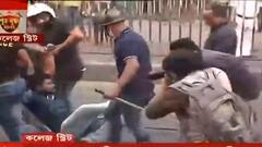Anish Khan Death: আনিস হত্যার প্রতিবাদে পুলিশের সঙ্গে ধস্তাধস্তি আন্দোলনকারীদের, আন্দোলন ছত্রভঙ্গ। Bangla News