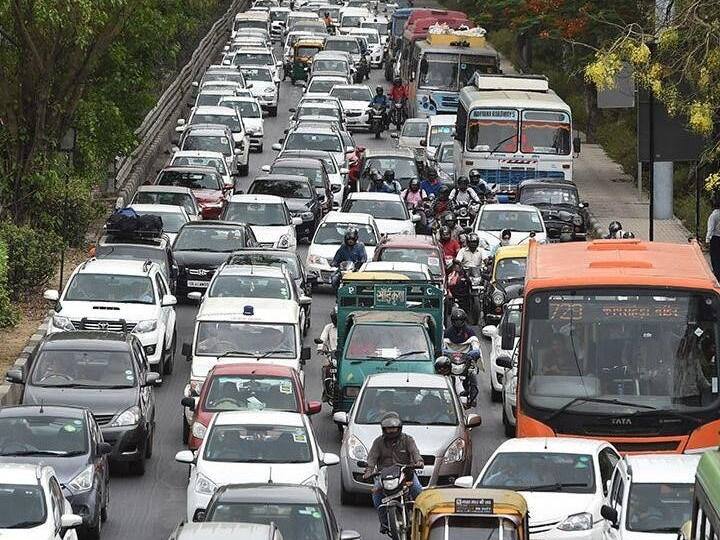 old vehicles ban in Haryana 10 year old car banned from april पुराने वाहनों के मालिक सावधान! इस तारीख से सख्ती के साथ लागू होंगे प्रतिबंध के नियम