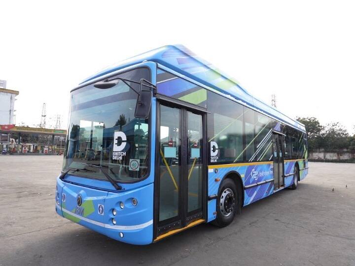 Delhi Electric Buses Delhiites can get 100 electric buses of DTC next month Delhi Electric Buses: दिल्लीवासियों को अगले महीने मिल सकती है 100 इलेक्ट्रिक बसों की सौगात, सरकार का ये है प्लान