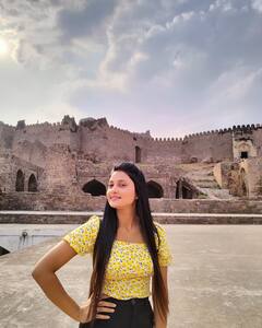 Ennenno Janmala Bandham Deb jani Modak Photos: హైదరాబాద్ ను చుట్టేస్తోన్న బెంగాలీ బ్యూటీ