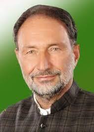 ਕਾਂਗਰਸ ਉਮੀਦਵਾਰ ਮਦਨ ਲਾਲ ਨਾਲ ਖਾਸ ਗੱਲਬਾਤ, ਜਲਾਲਪੁਰ 'ਚ ਪਰਿਵਾਰ ਨਾਲ ਬਿਤਾ ਰਹੇ ਨੇ ਸਮਾਂ