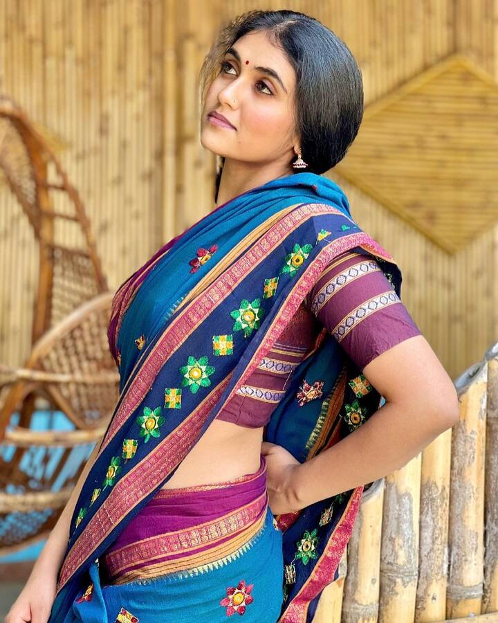 तिचा सोशल मीडियावर मोठा चाहतावर्गदेखील आहे.  (photo: iamrinkurajguru/ig)