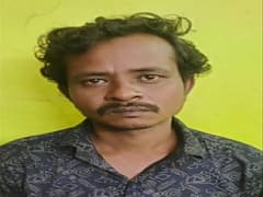 பிழைக்க வழி தெரியாததால் சாலையில் நிறுத்தியிருந்த ஆட்டோவை திருடி சாவாரி ஓட்டிய நபர் கைது