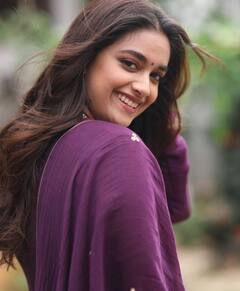 Keerthy suresh pics: ஓய் செல்பி...கீர்த்தி சுரேஷின் லேட்டஸ்ட் க்ளிக்ஸ்